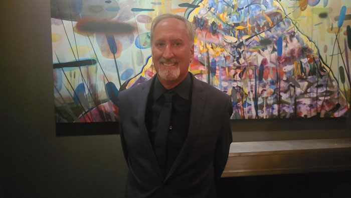 Dr Kevin Burns